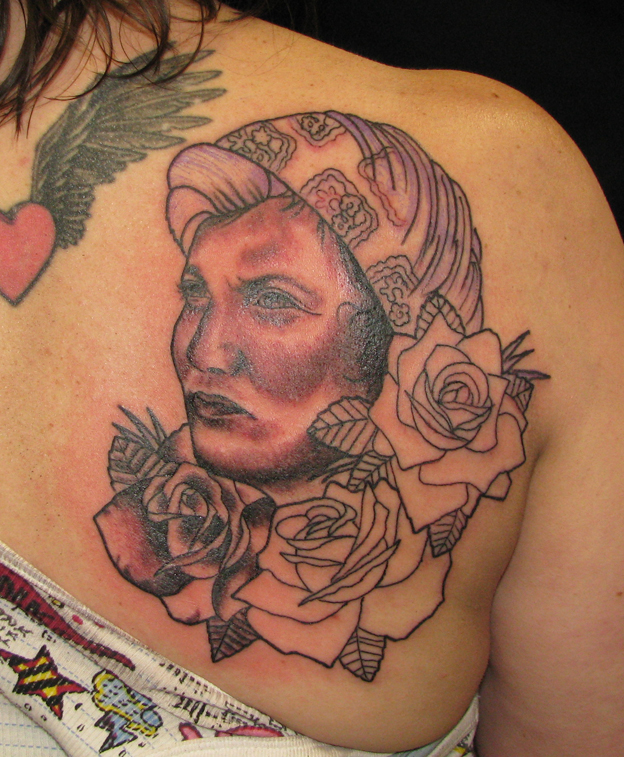 Posted in flower tattoos Lady Tattoos Portrait Tattoos Realistic Tattoos 